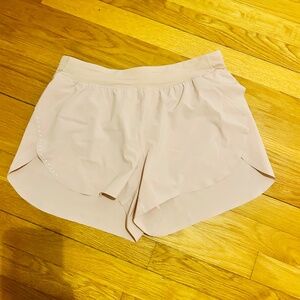 Lululemon Fast and Free High Rise Classic Fit Split Short 3”